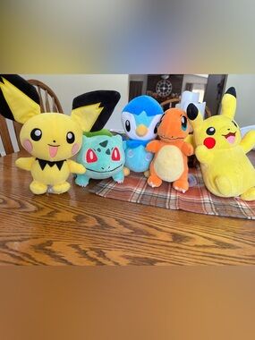 Pokemon Plush/Stuffed Animals